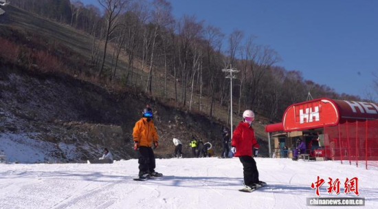 ��ѩ��(��i)�����w�(y��n)���׻�������ʯ���� �z