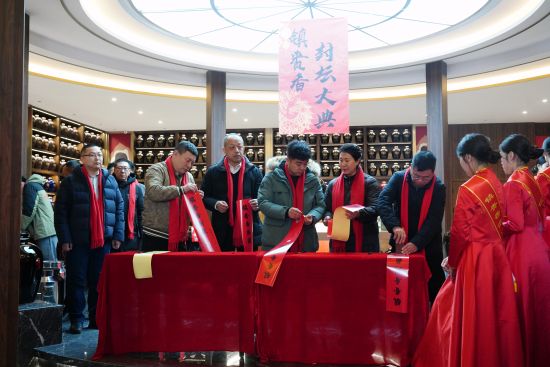 1��27�գ����(zh��n)�l��≯����������e�����ؼ�������/���D